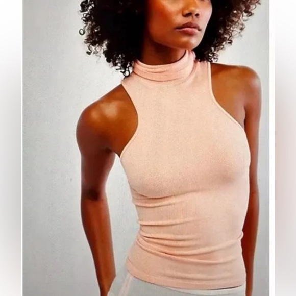 Free People Always Ready Seamless Turtleneck Tank in Morning Sun retail $40 NWOT - Picture 2 of 6